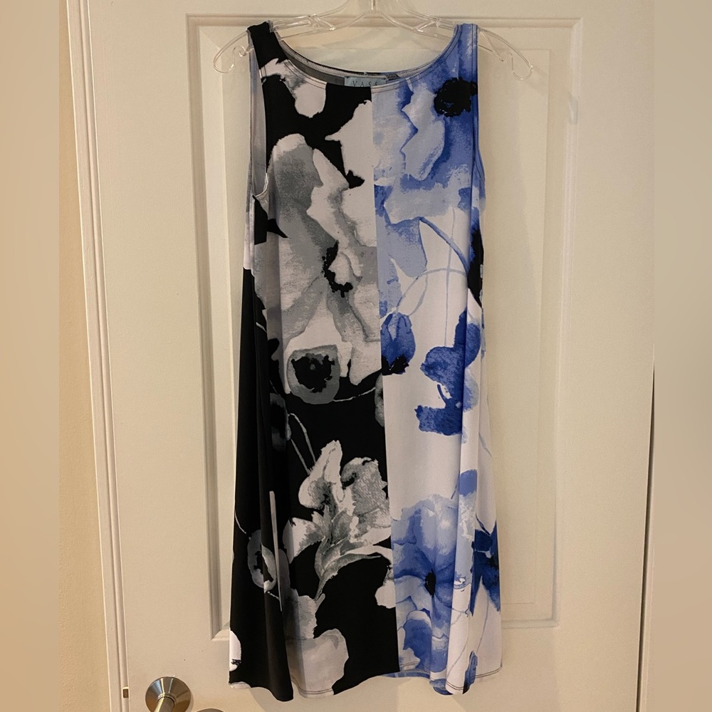 NWOT beach cover up. Size S